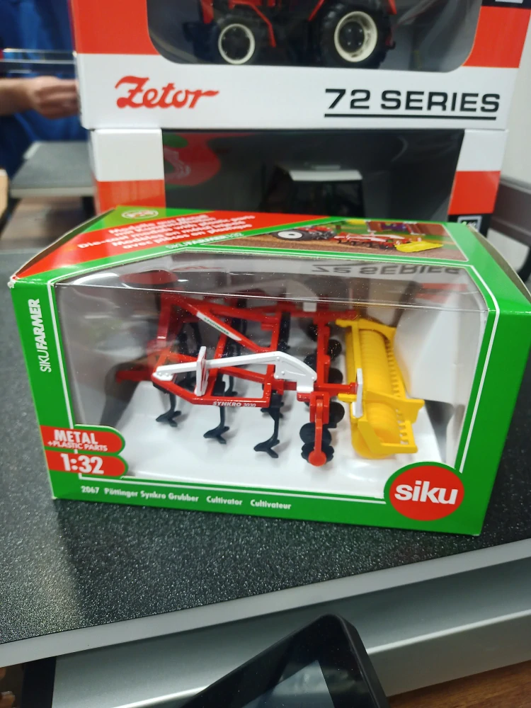 Kultivátor Pöttinger 1:32